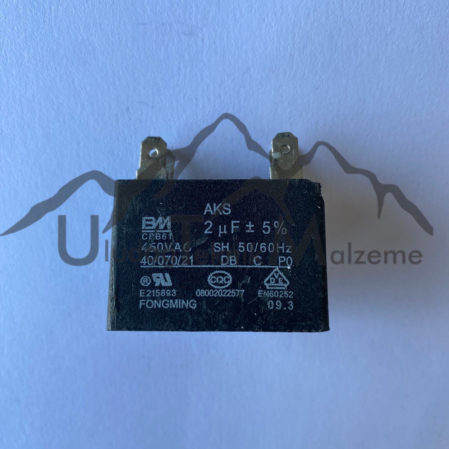 2 MF SQUARE CAPACITOR