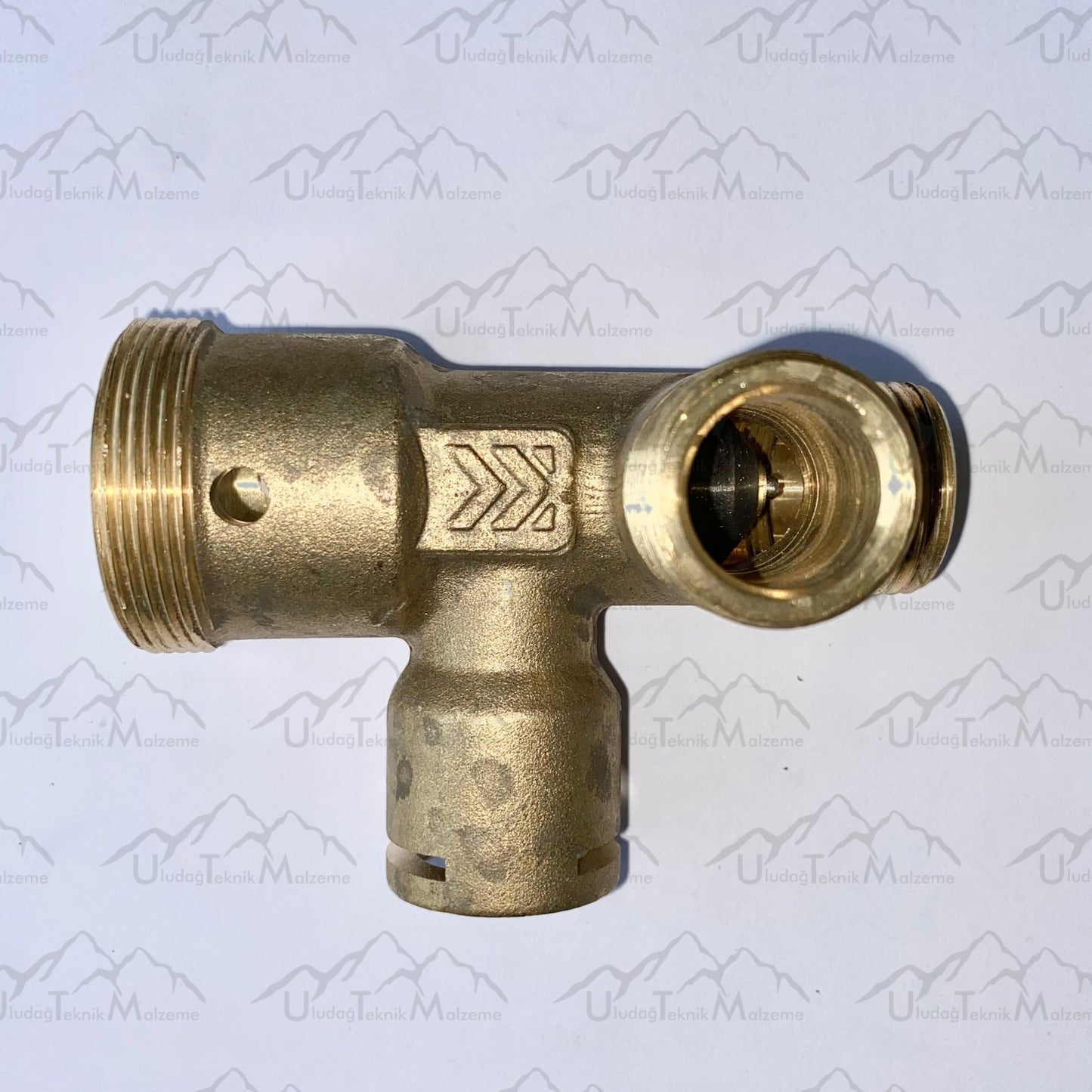 VAILLANT THREE WAY VALVE BRASS