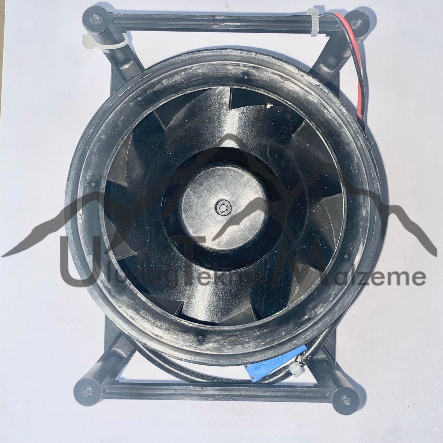 ARISTON BUZDOLABI FAN 9V 2 KABLO +kdv